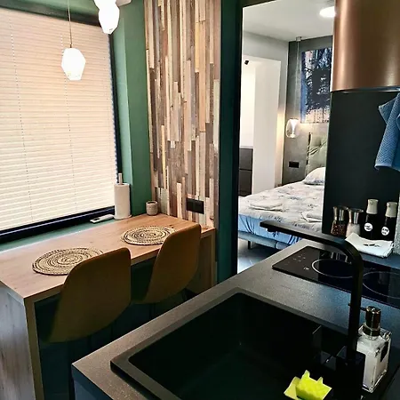 Апартамент арт център