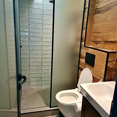 Апартамент арт център *