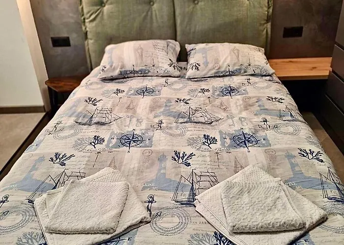 Апартамент арт център Варна